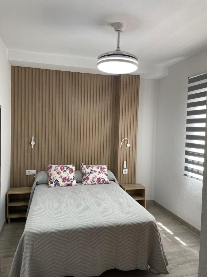 Hostal Calderon De La Barca Zalamea de la Serena Zewnętrze zdjęcie