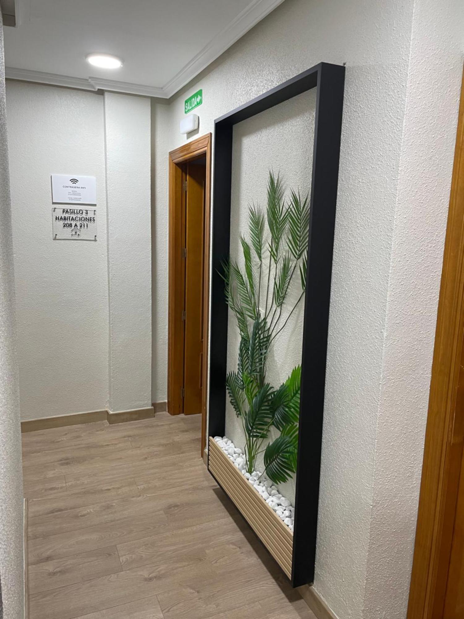 Hostal Calderon De La Barca Zalamea de la Serena Zewnętrze zdjęcie