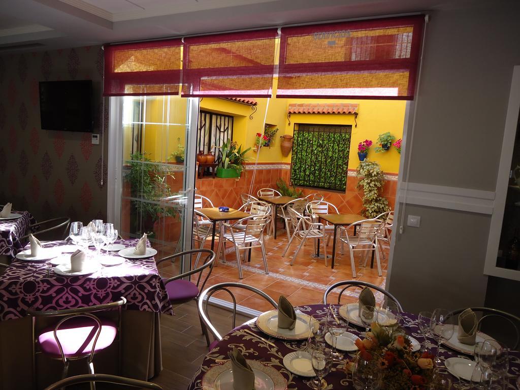 Hostal Calderon De La Barca Zalamea de la Serena Zewnętrze zdjęcie